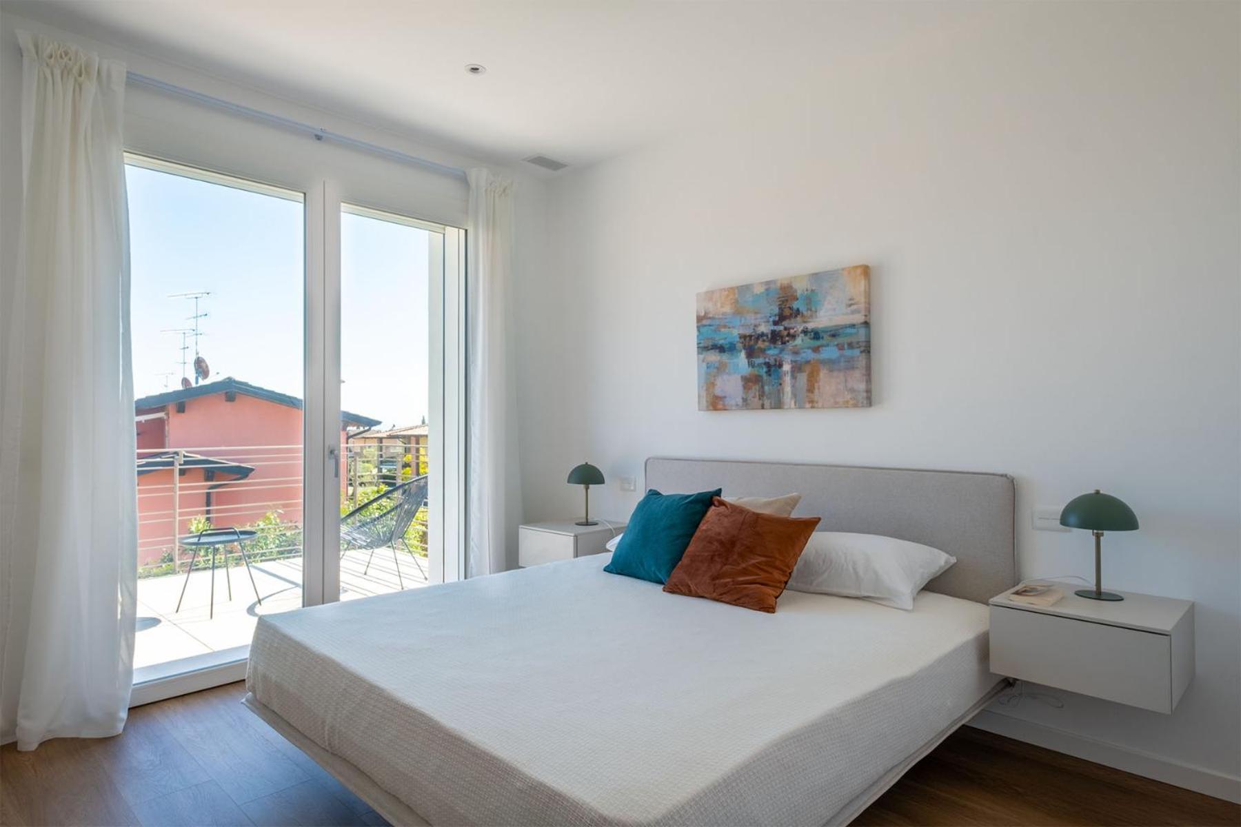 Luxury Villas Gardenia With Private Pool Padenghe sul Garda Exterior photo