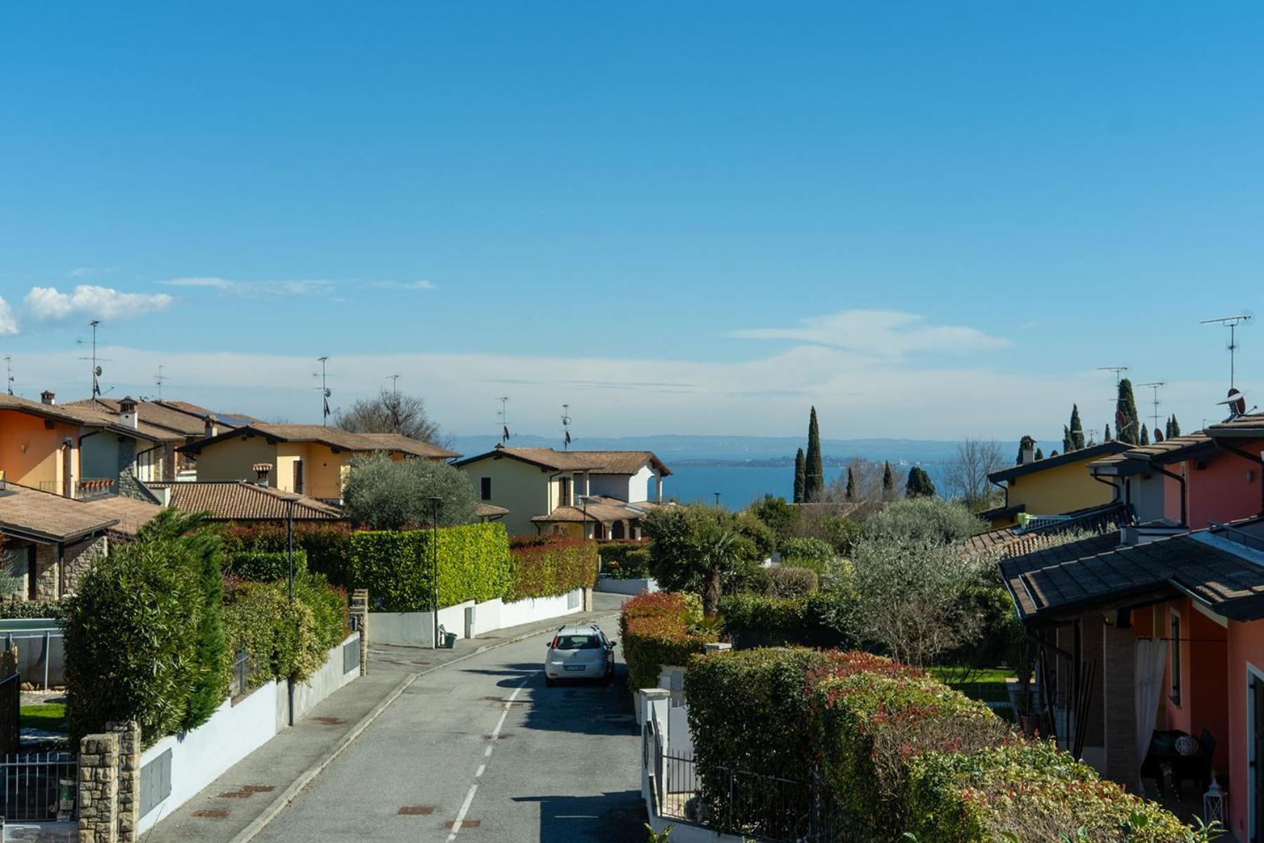Luxury Villas Gardenia With Private Pool Padenghe sul Garda Exterior photo